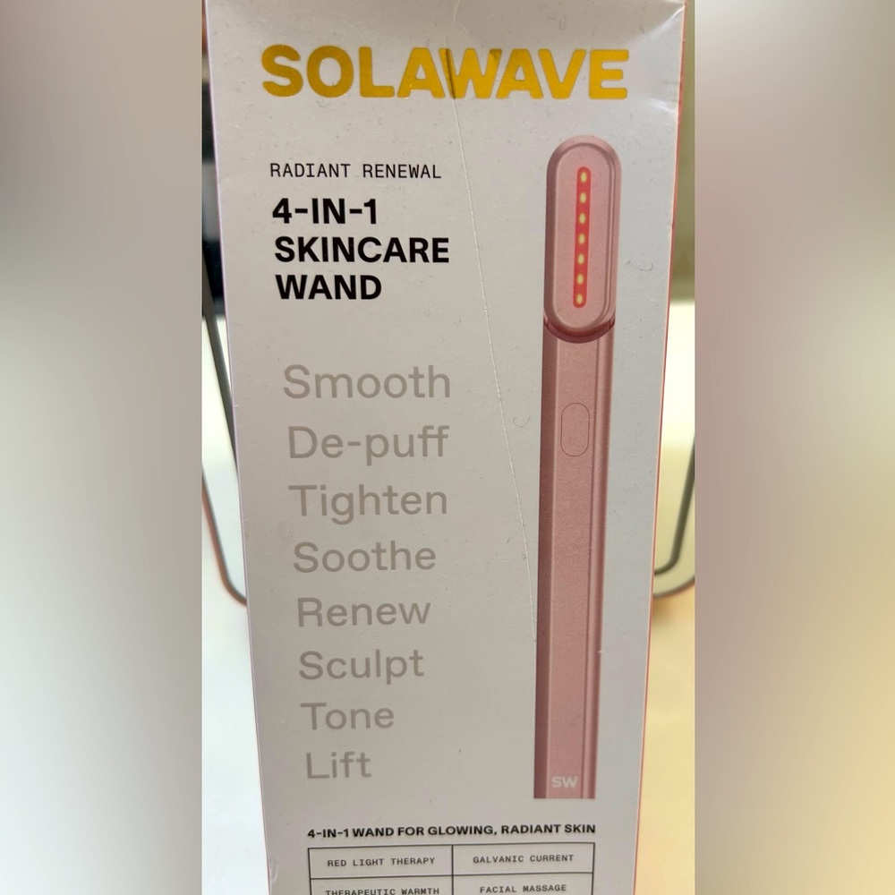 Solawave 4-in-1 Skincare Wand